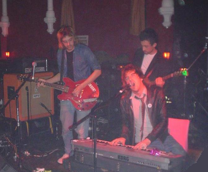 Fans Of Kate @ King Arthur's Court (18th November 2004)